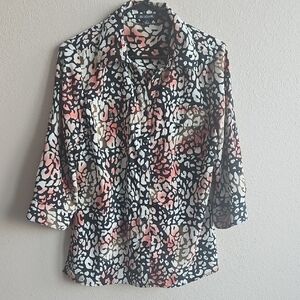 Notations Button-Front Printed Blouse in Black, White & Pink